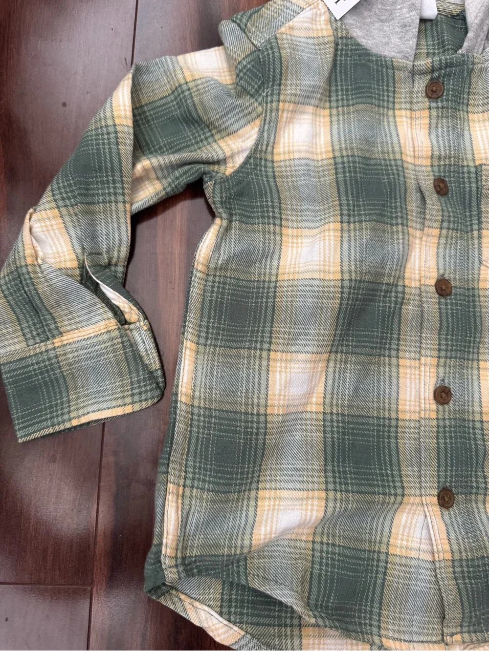 GAP soft green